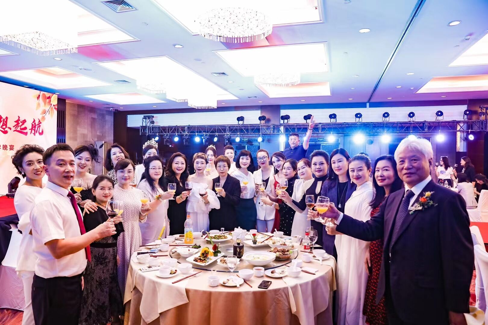 AW(xu)UMT̹W(xu)λ20229Ӱ