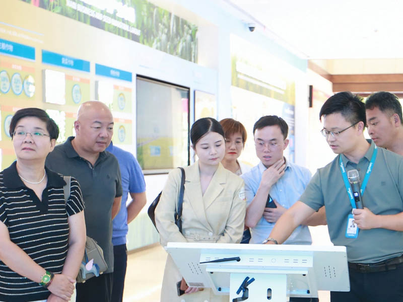 2024年9月清大EMBA卓越總裁班參訪照片